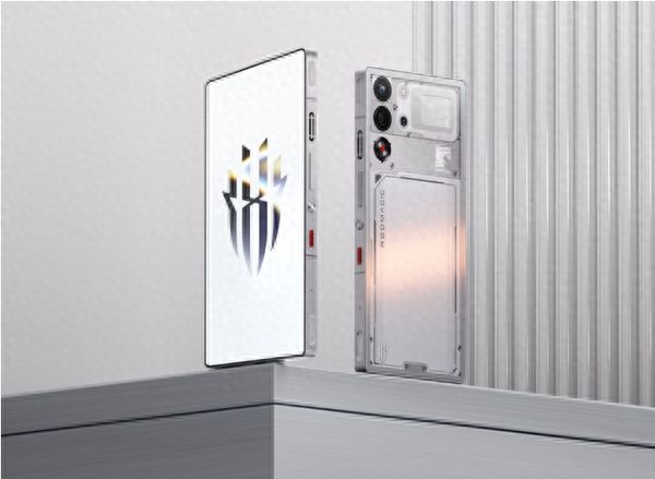 红魔11 Ultra配置曝光：提前锁定年度最强游戏手机？